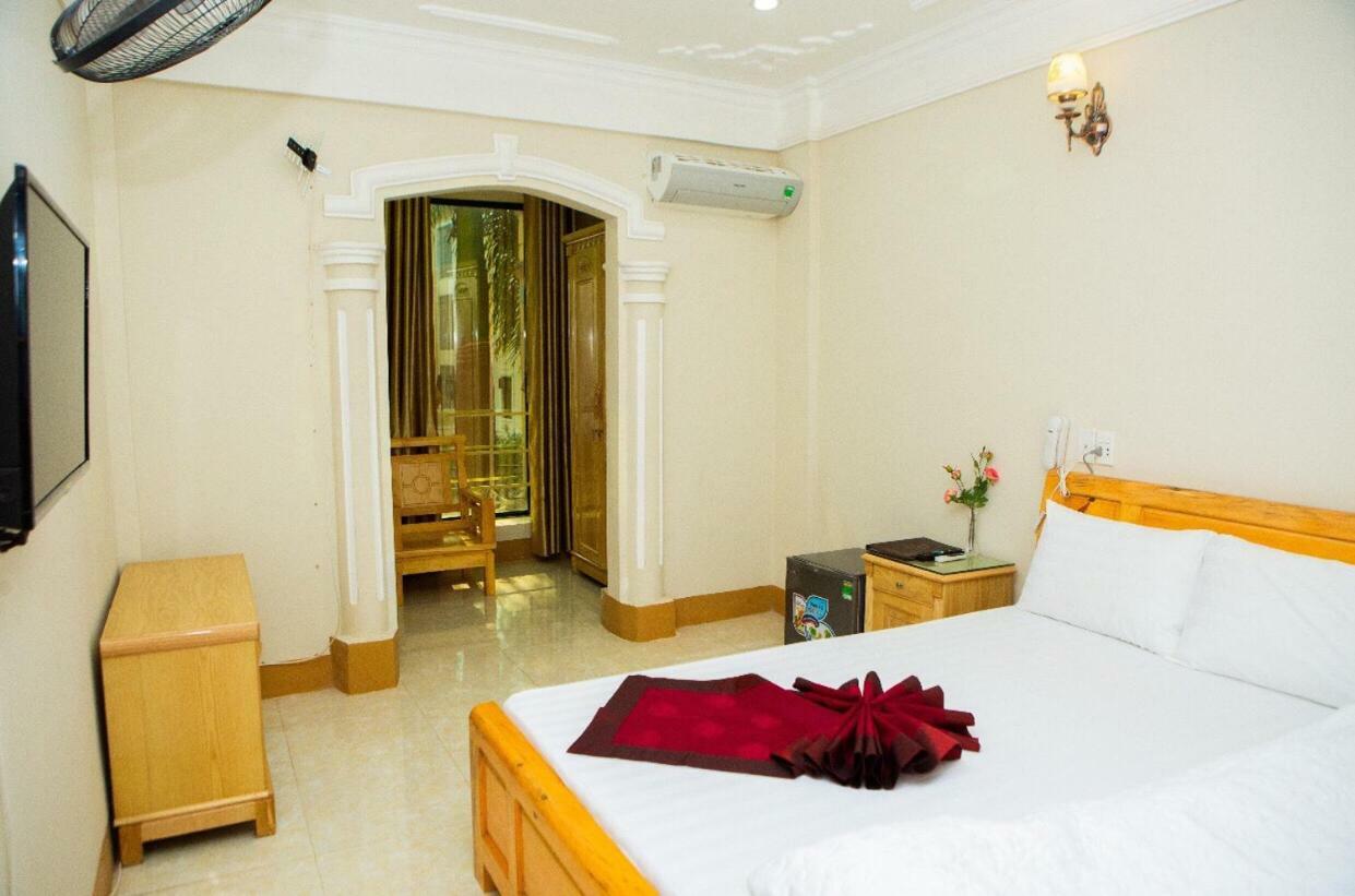 Phong Lan Hotel Son La Exterior photo